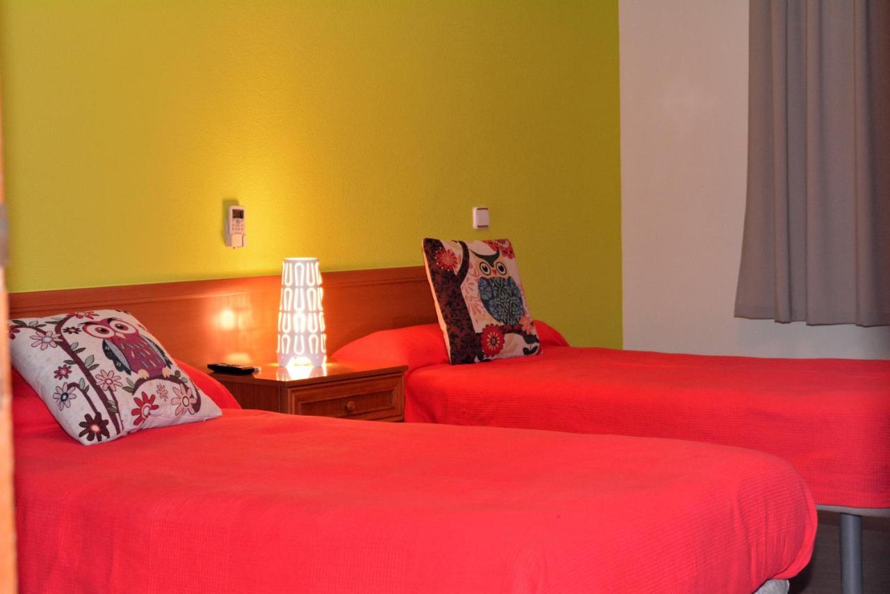 Hostal Gastrobar Carmelo Villarejo de Salvanés 외부 사진