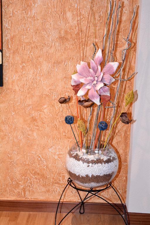 Hostal Gastrobar Carmelo Villarejo de Salvanés 외부 사진