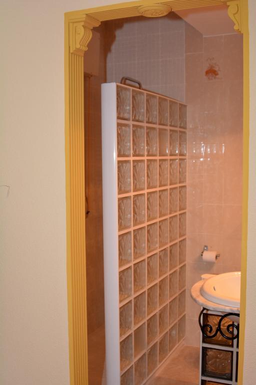 Hostal Gastrobar Carmelo Villarejo de Salvanés 외부 사진