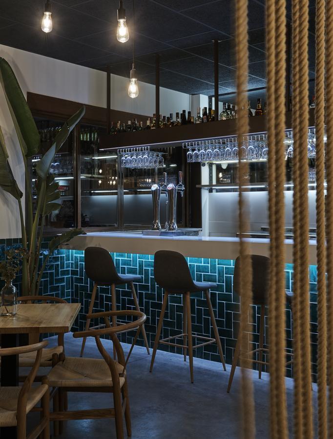 Hostal Gastrobar Carmelo Villarejo de Salvanés 외부 사진